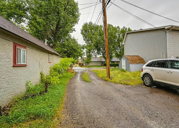 Apartment Gem < 1/2 Mi To Of Wyoming! *